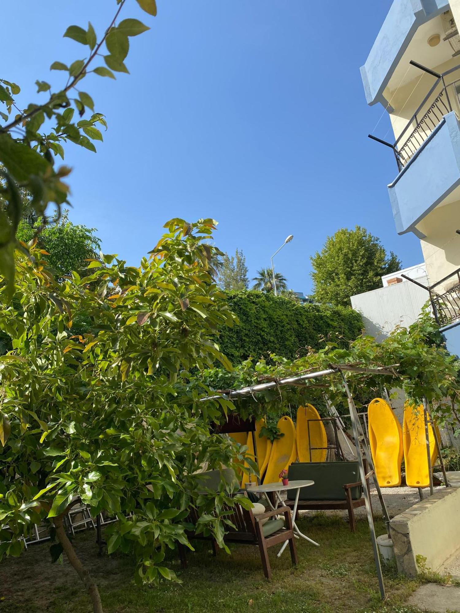 Linda Apart Hotel Side Exterior photo